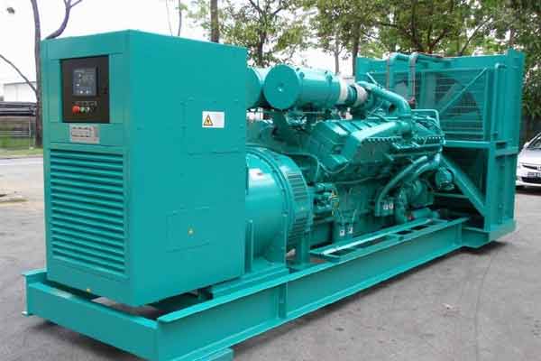 王五镇柴油发电机组电压不稳定怎样维修？