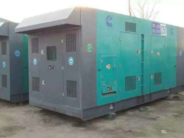 王五镇合同中关于工期延误的责任如何界定和处理？